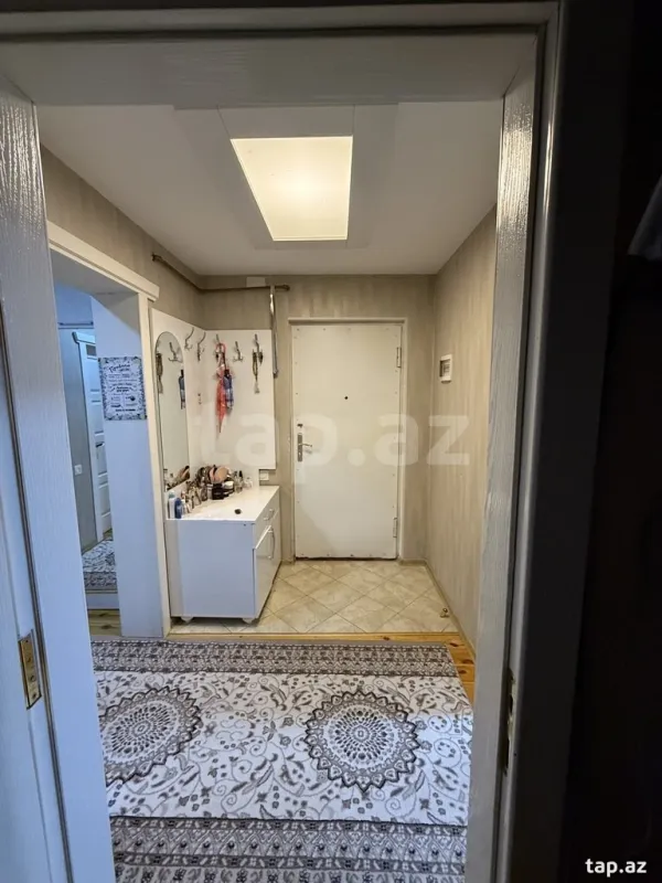 Satılır 4 otaqlı mənzil 85 m²