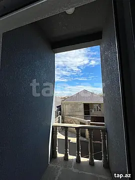 Satılır 4 otaqlı həyət evi 130 m²