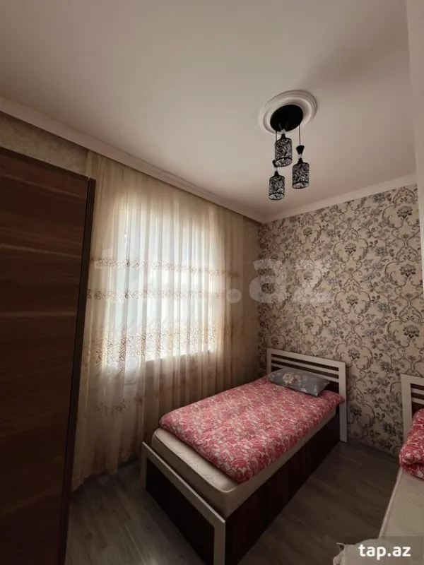 Satılır 4 otaqlı həyət evi 130 m²