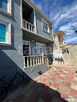 Satılır 4 otaqlı həyət evi 130 m²