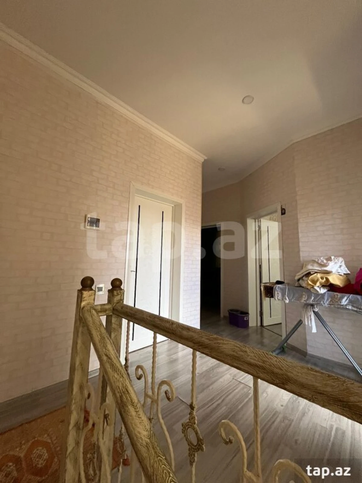 Satılır 4 otaqlı həyət evi 130 m²