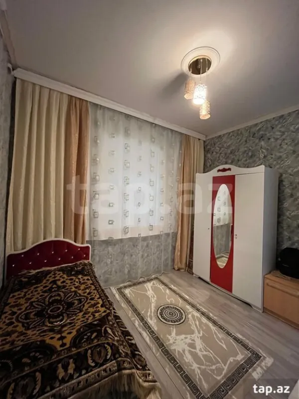 Satılır 4 otaqlı həyət evi 130 m²