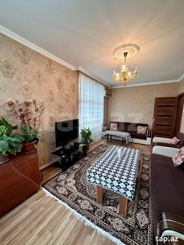 Kirayə verilir 3 otaqlı yeni tikili 50 m²