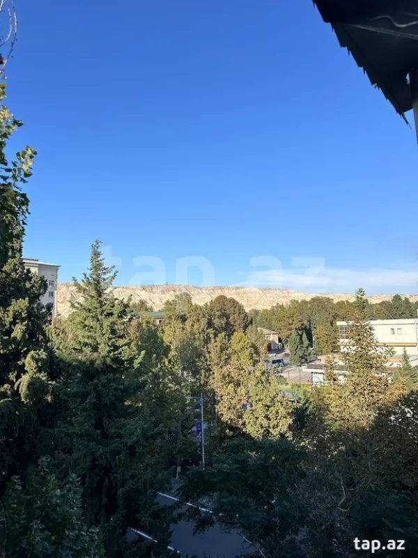 Kirayə verilir 3 otaqlı yeni tikili 50 m²