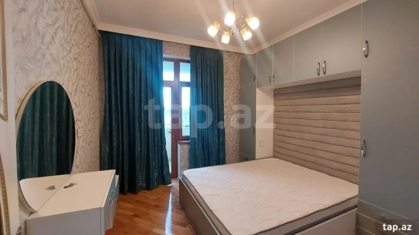 Satılır 2 otaqlı yeni tikili 55 m²