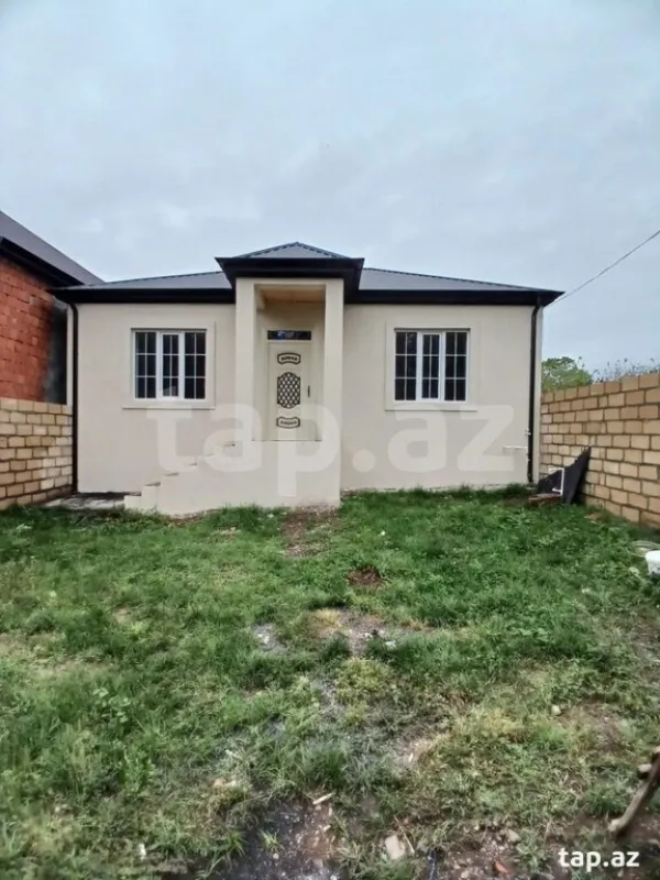 Satılır 3 otaqlı həyət evi 85 m²