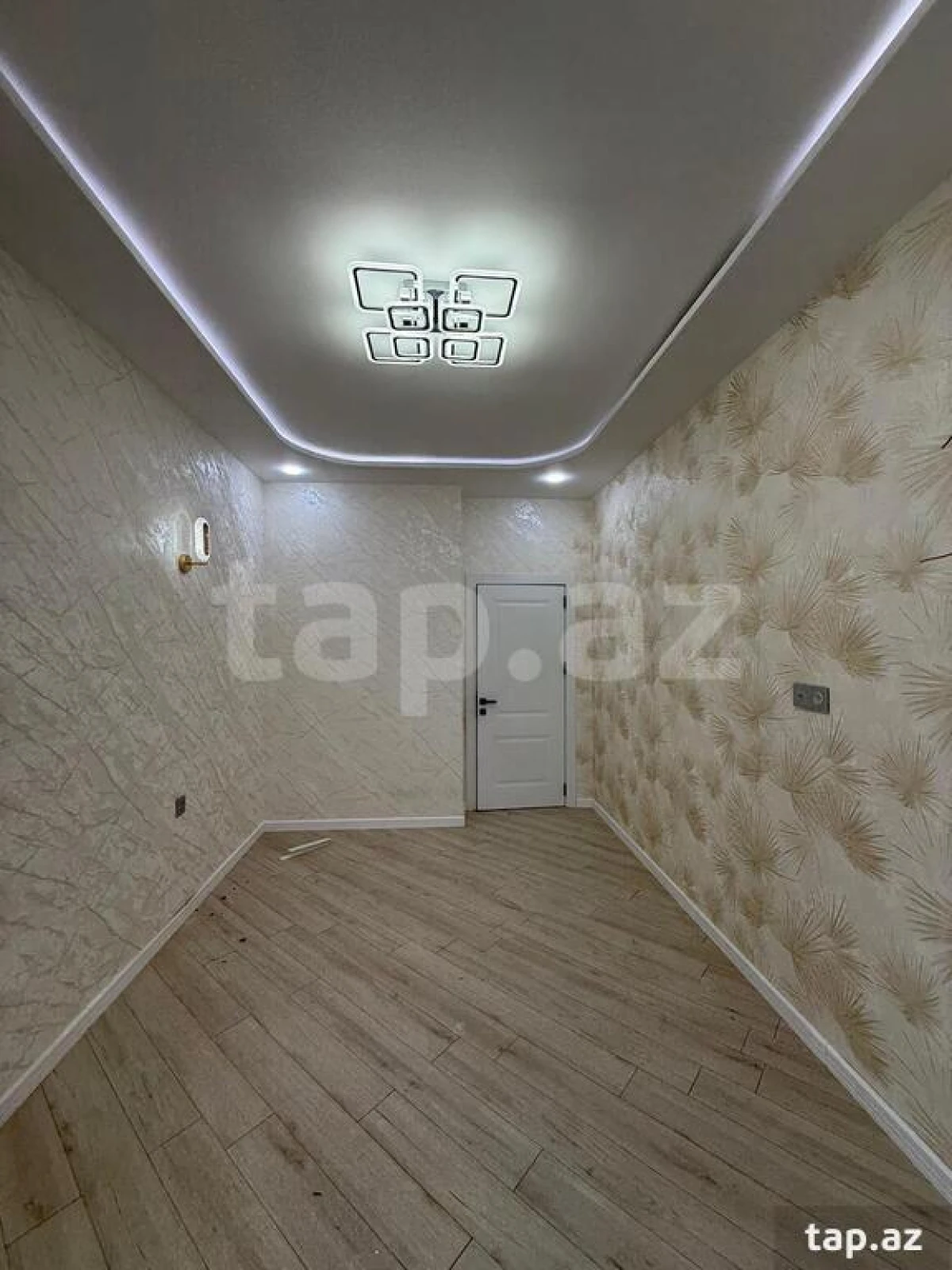 Satılır 2 otaqlı yeni tikili 60 m²