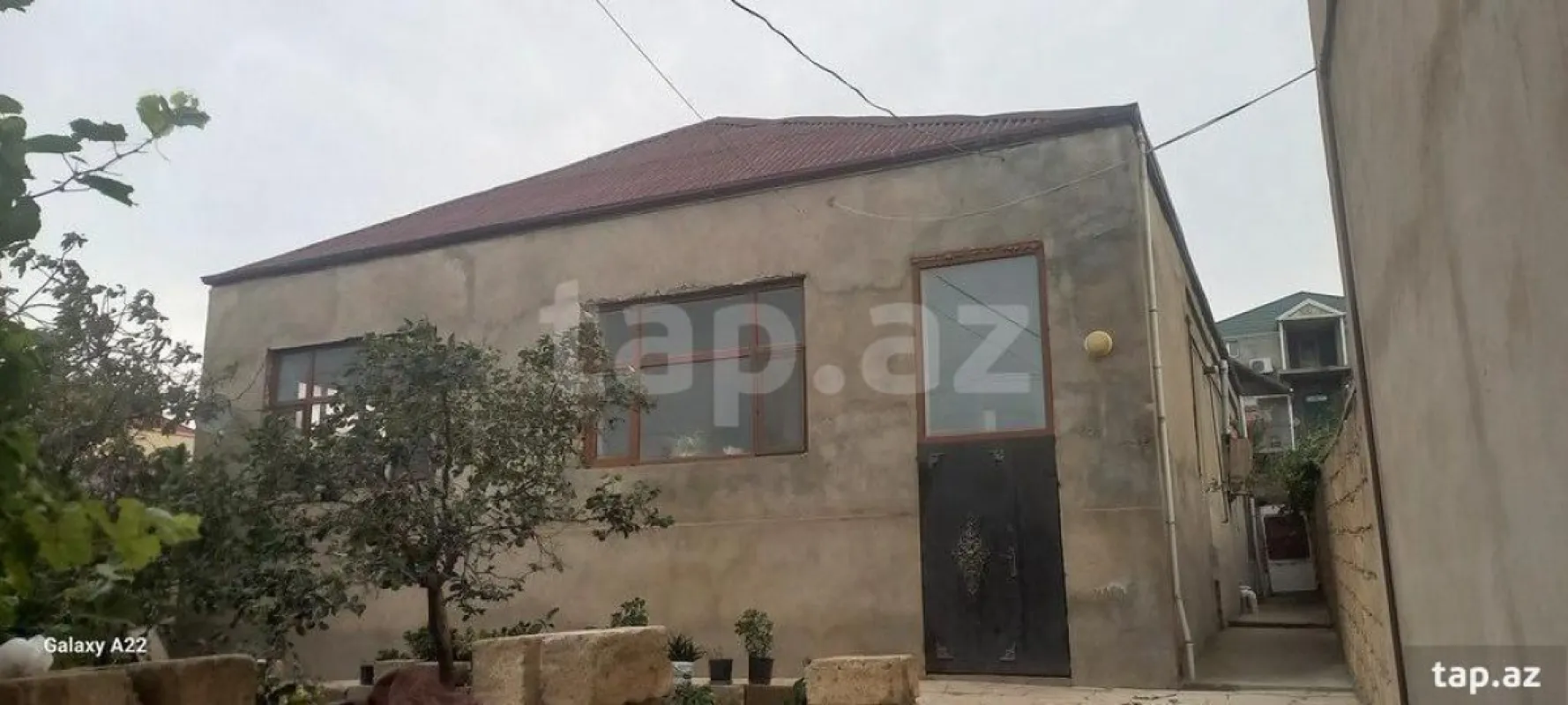 Satılır 3 otaqlı həyət evi