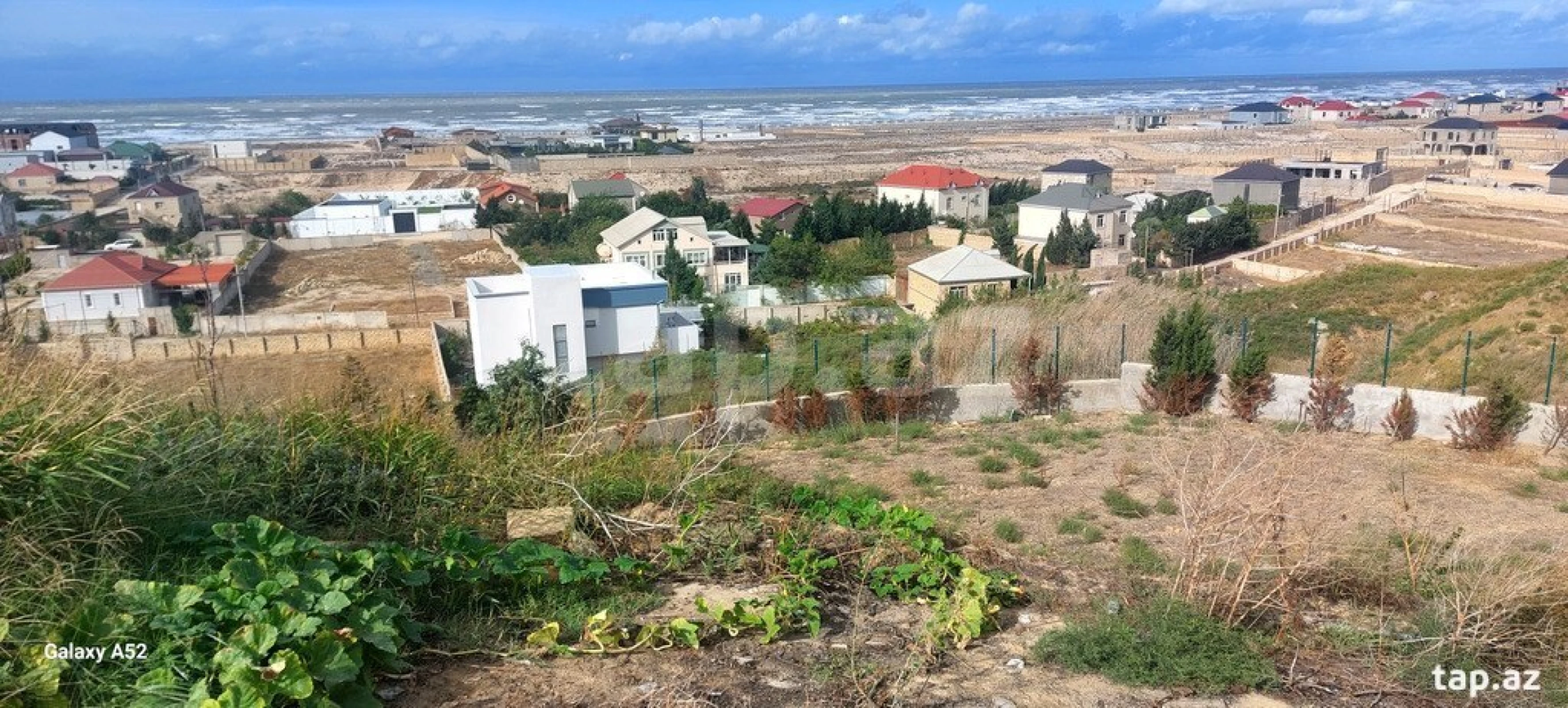 Satılır 5 otaqlı həyət evi 200 m²