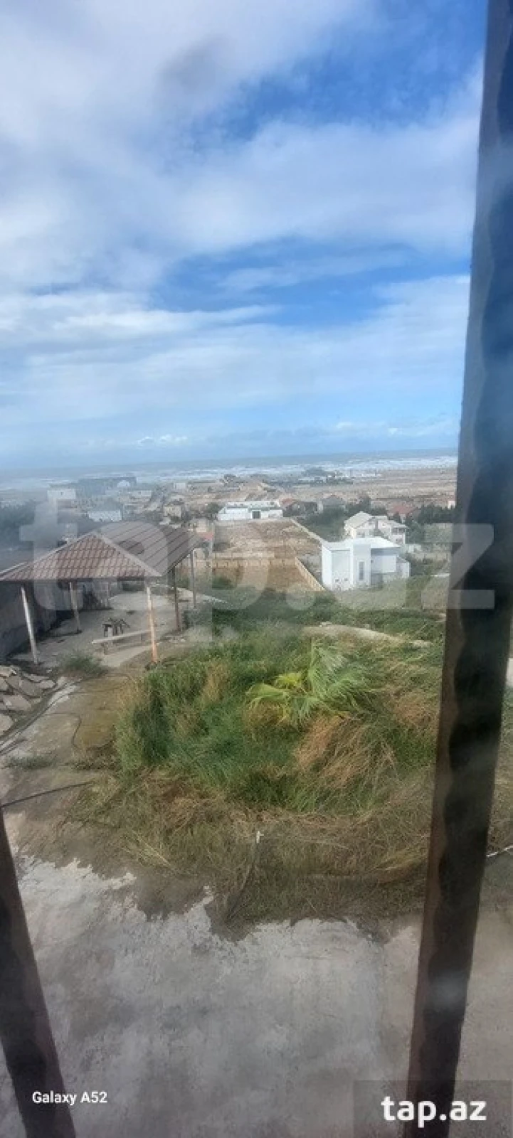 Satılır 5 otaqlı həyət evi 200 m²