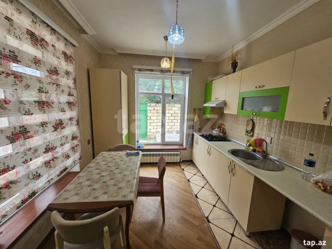 Satılır 3 otaqlı həyət evi