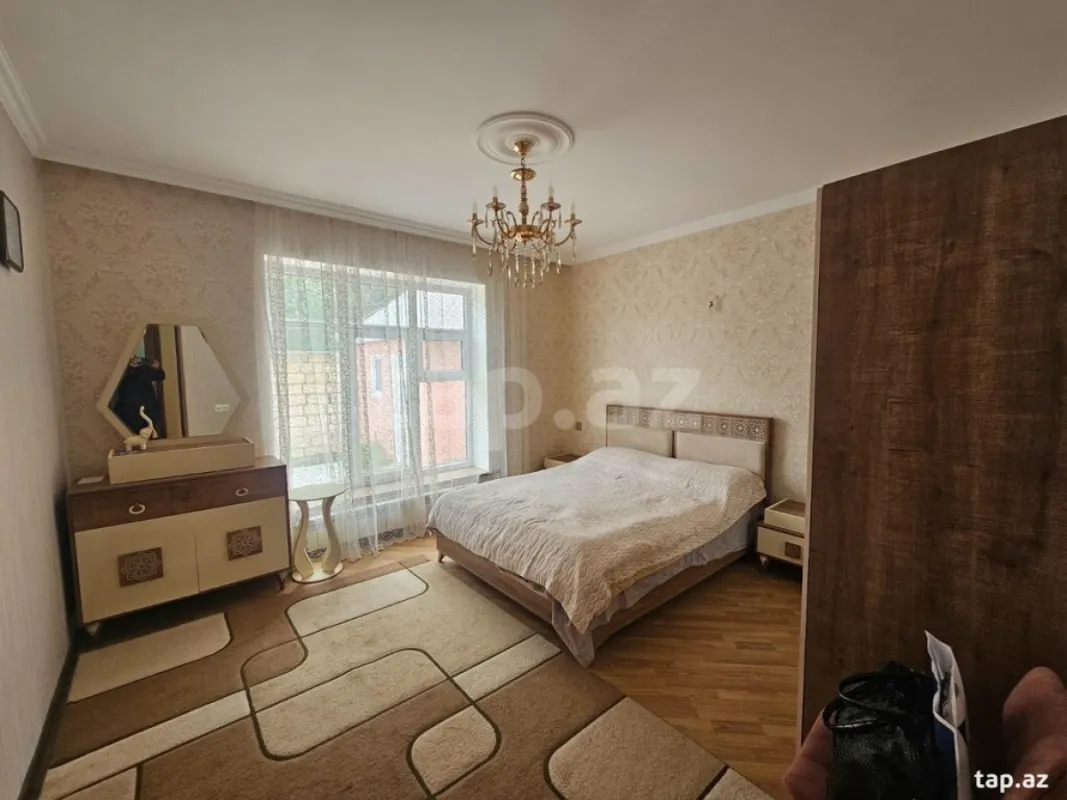 Satılır 3 otaqlı həyət evi
