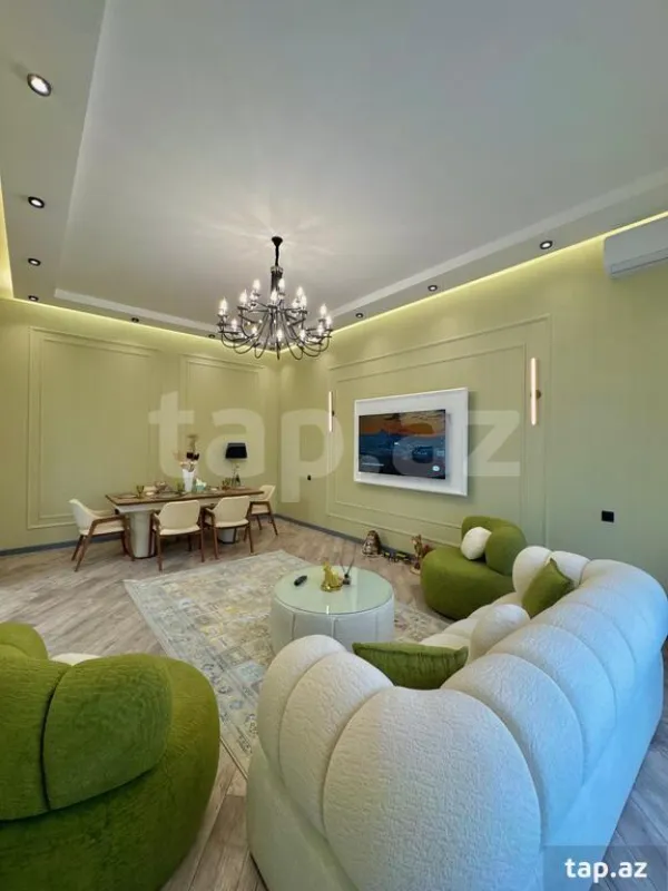 Satılır 4 otaqlı həyət evi