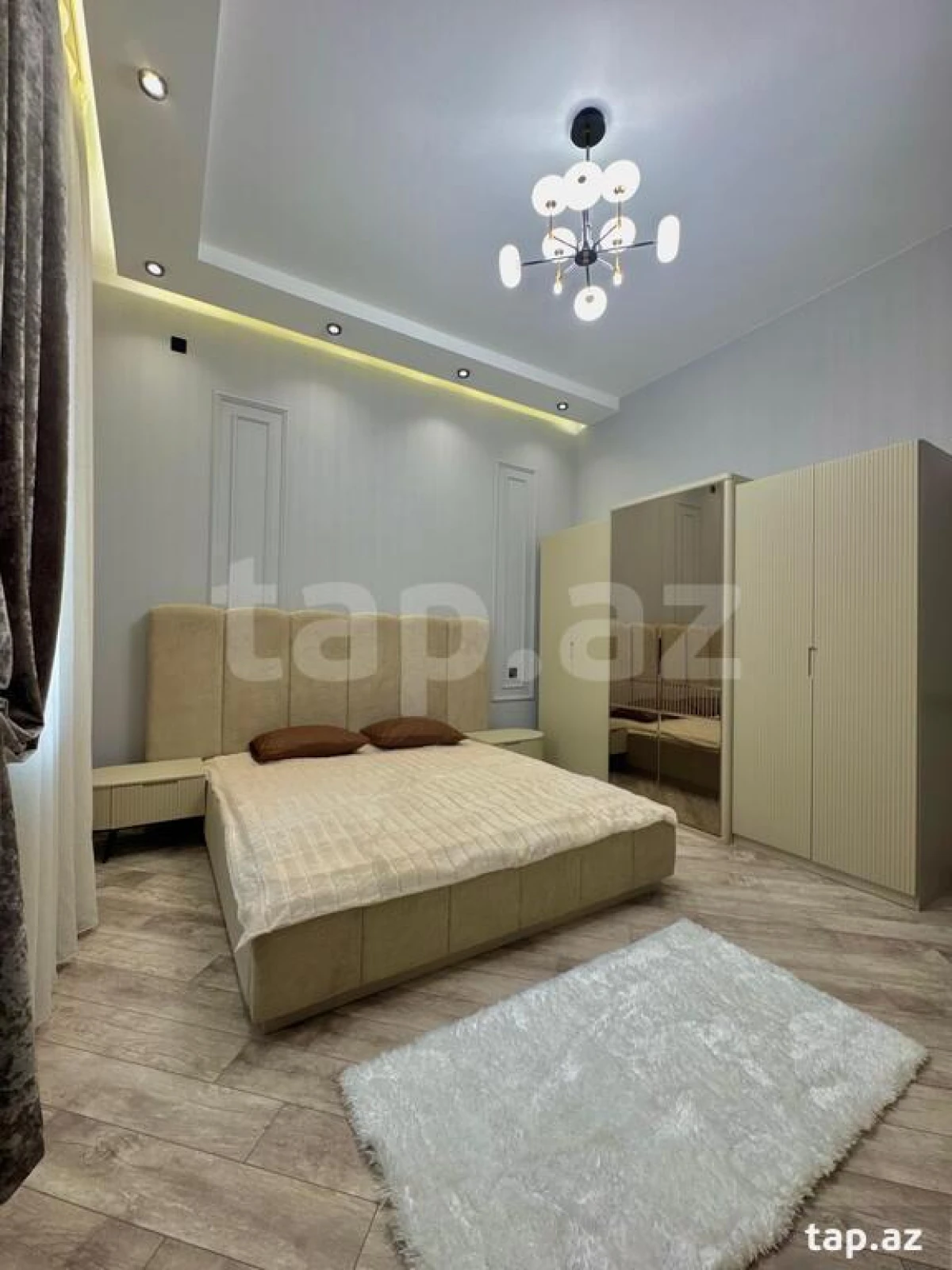 Satılır 4 otaqlı həyət evi