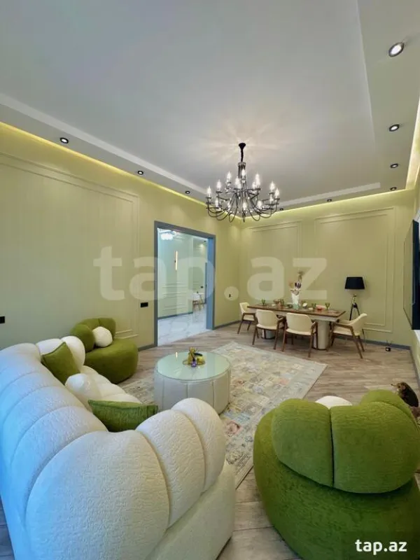 Satılır 4 otaqlı həyət evi