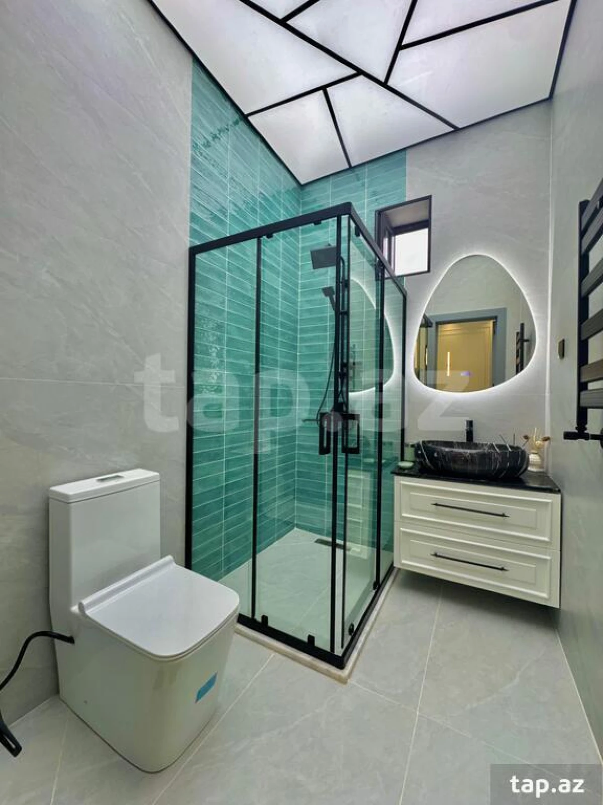 Satılır 4 otaqlı həyət evi