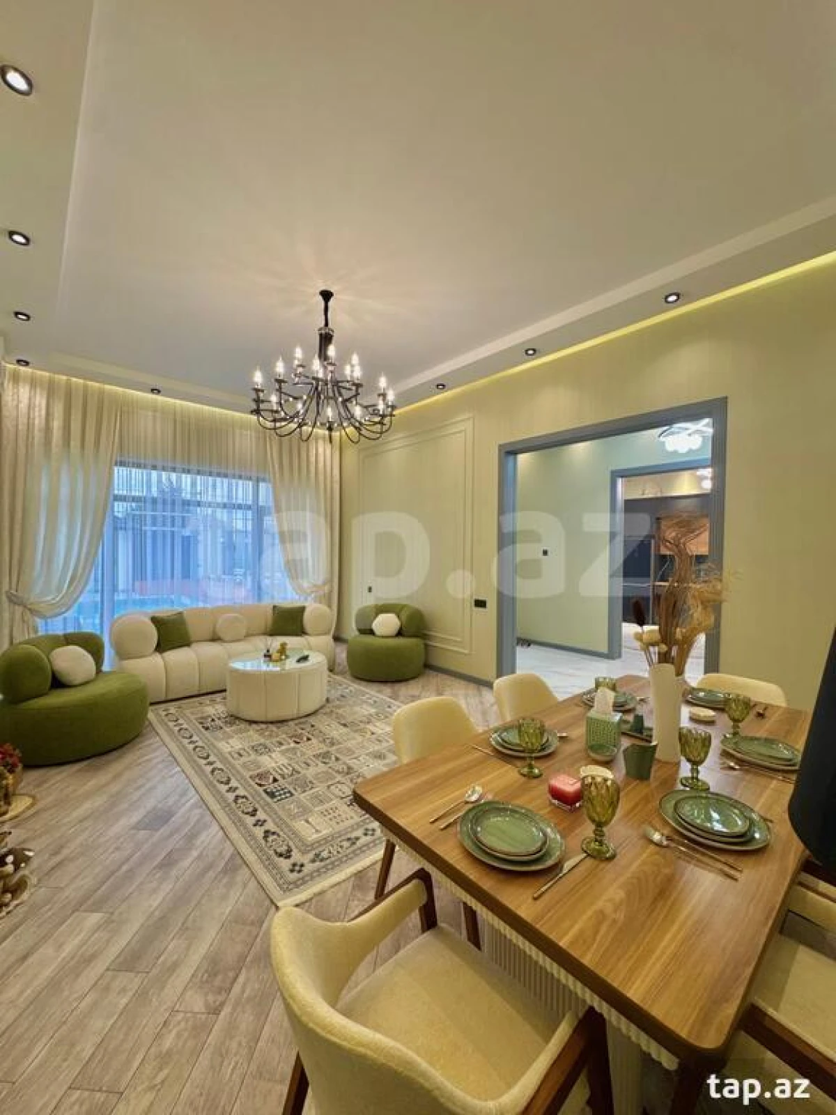 Satılır 4 otaqlı həyət evi