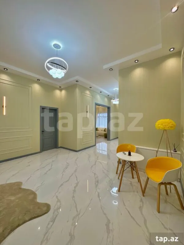 Satılır 4 otaqlı həyət evi