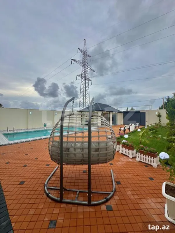 Satılır 4 otaqlı həyət evi