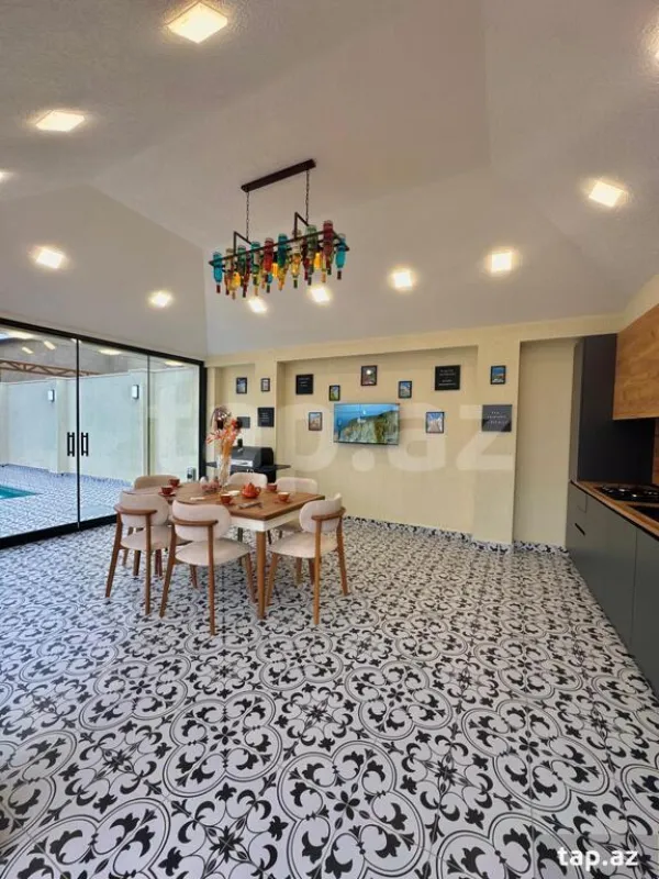 Satılır 4 otaqlı həyət evi