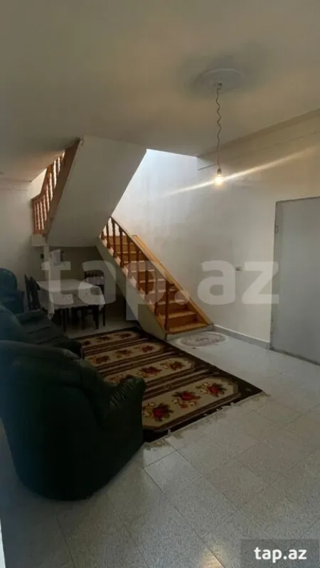 Kirayə verilir 5 otaqlı həyət evi