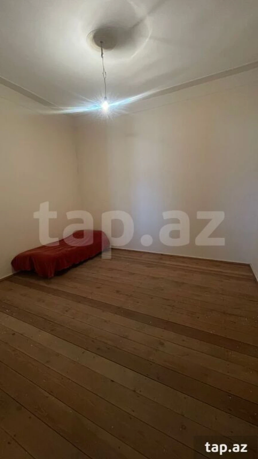 Kirayə verilir 5 otaqlı həyət evi