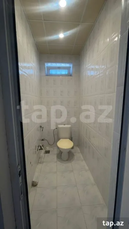 Kirayə verilir 5 otaqlı həyət evi