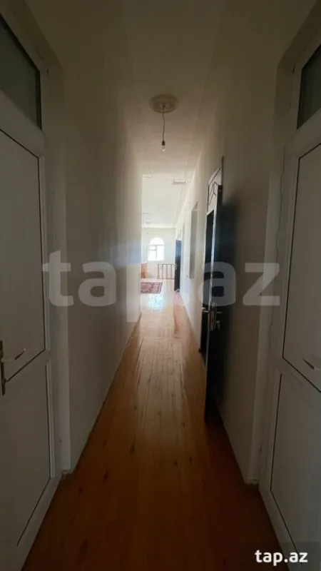 Kirayə verilir 5 otaqlı həyət evi