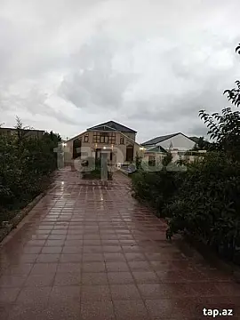 Kirayə verilir 4 otaqlı həyət evi