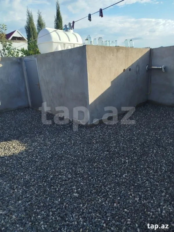 Satılır 3 otaqlı həyət evi