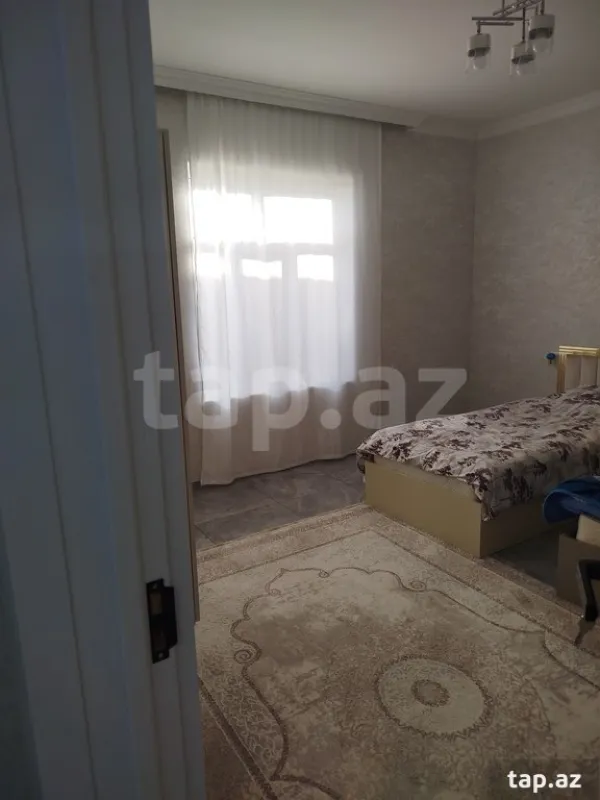 Satılır 3 otaqlı həyət evi
