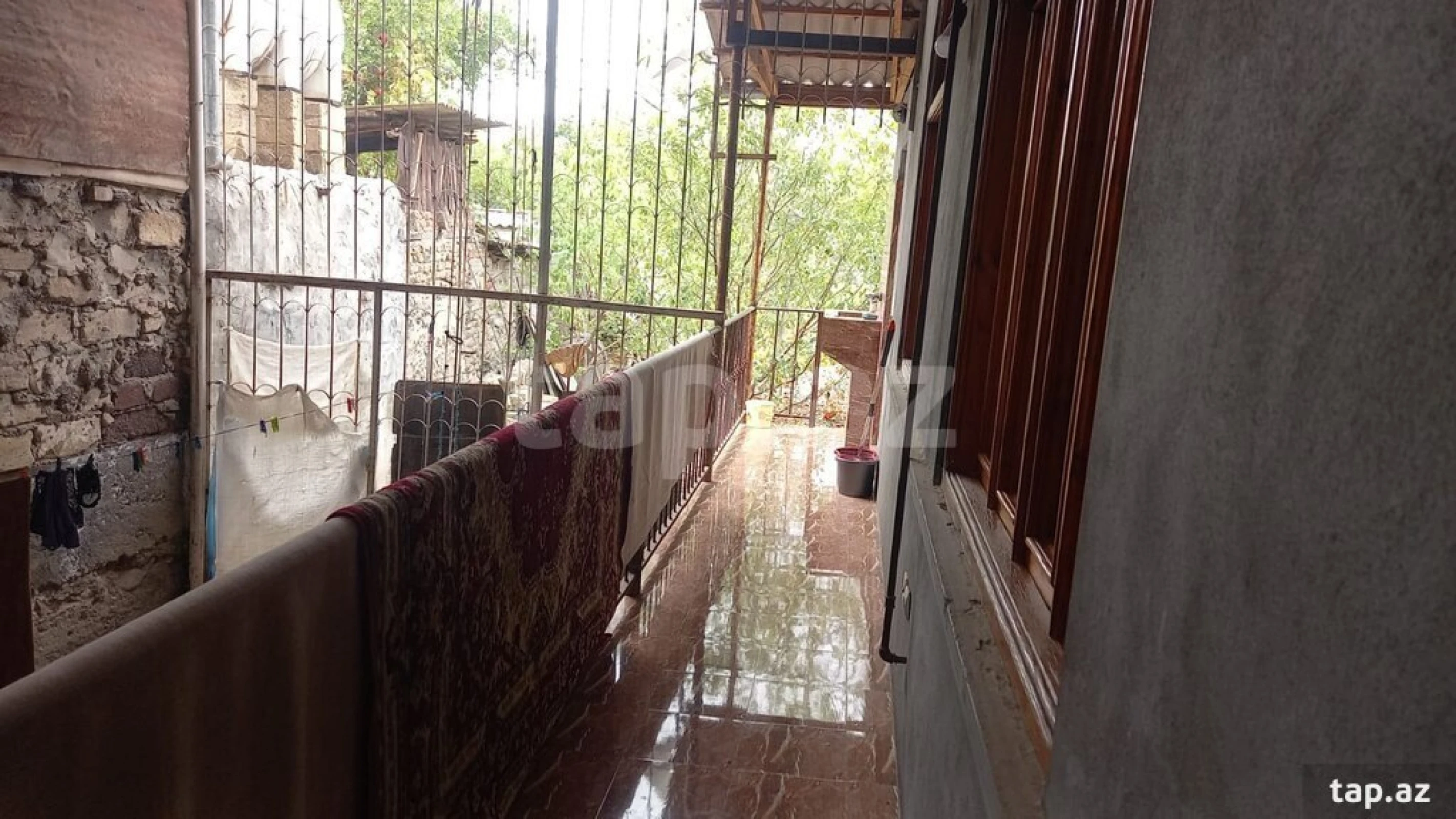 Satılır 4 otaqlı həyət evi