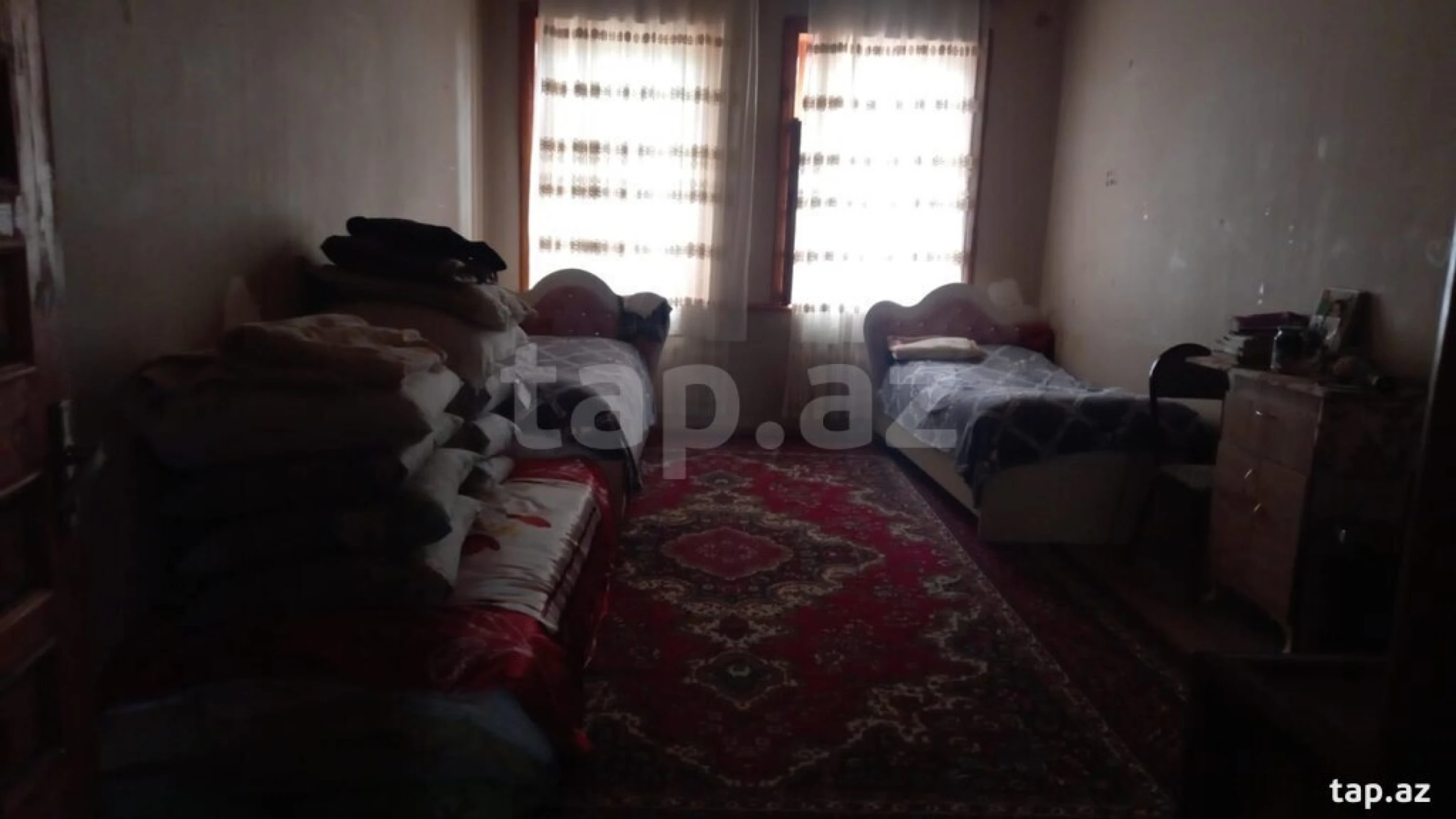 Satılır 4 otaqlı həyət evi
