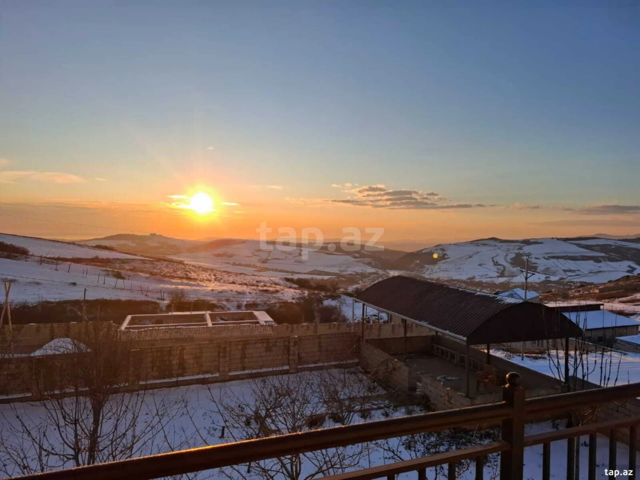 Kirayə verilir 4 otaqlı həyət evi 234 m²