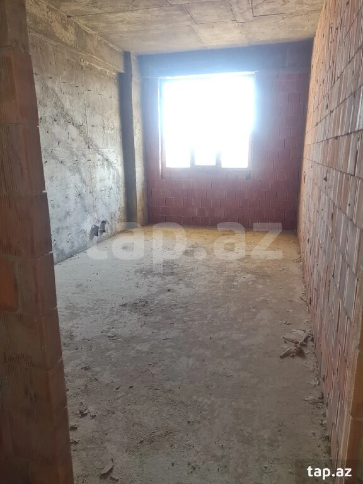 Satılır 2 otaqlı yeni tikili 73 m²