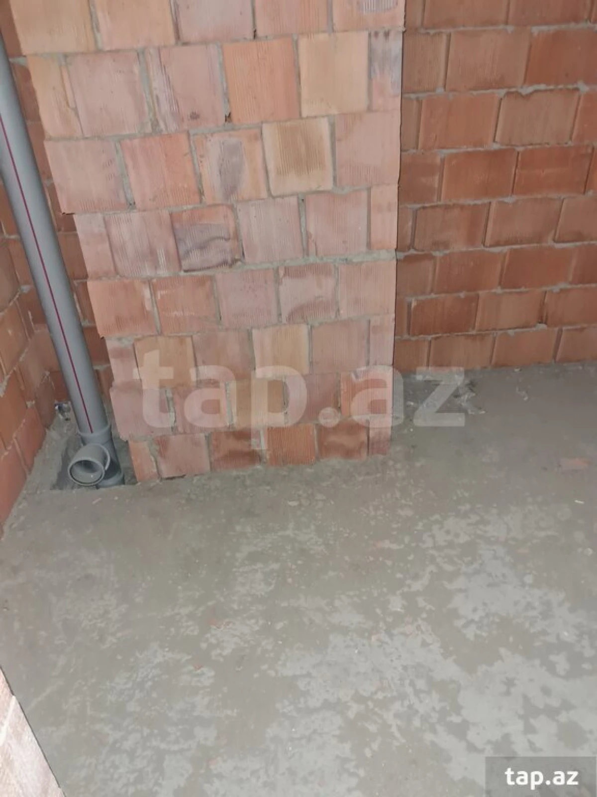 Satılır 2 otaqlı yeni tikili 73 m²