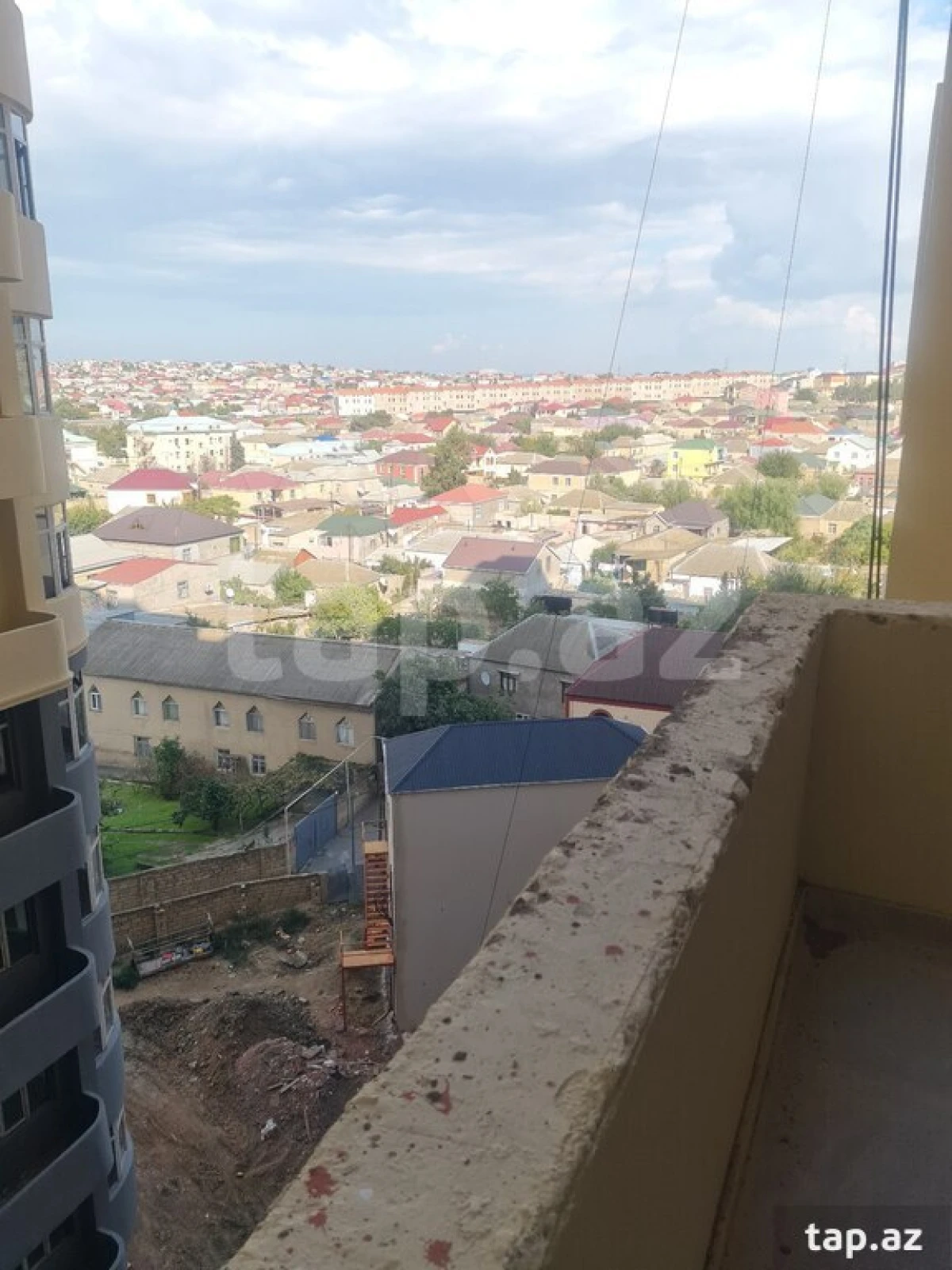 Satılır 2 otaqlı yeni tikili 73 m²