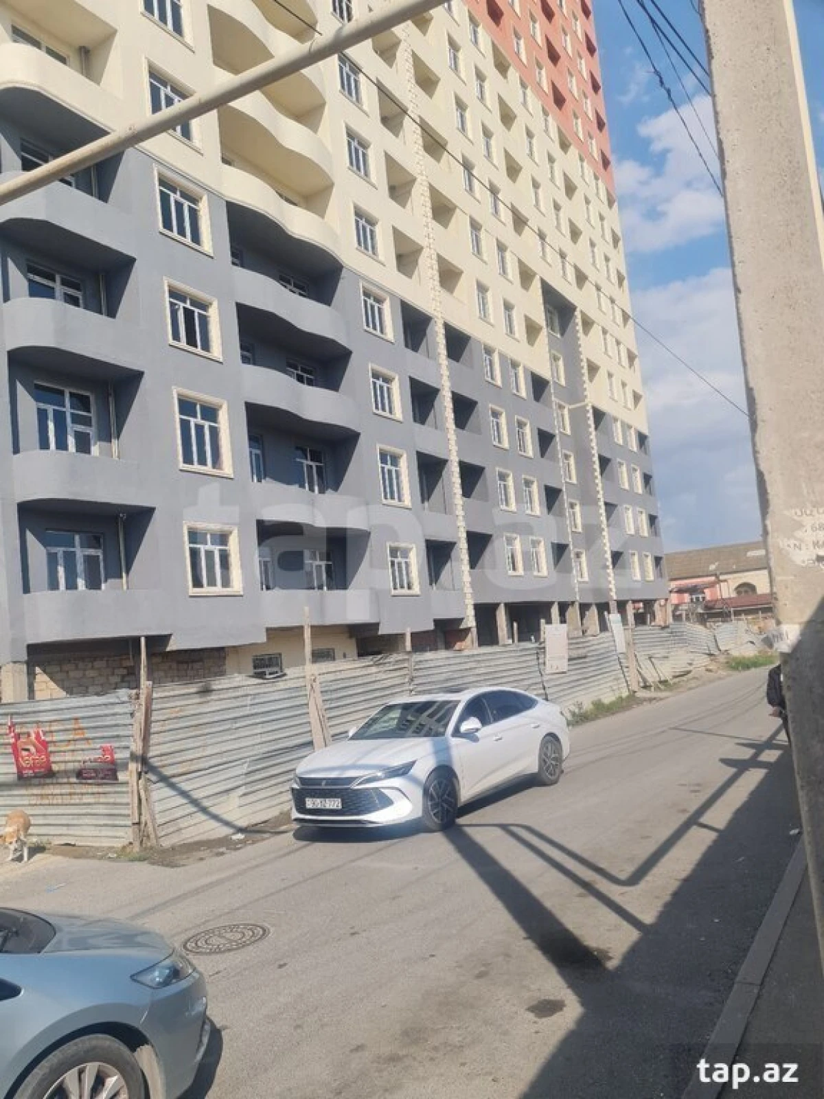 Satılır 2 otaqlı yeni tikili 73 m²