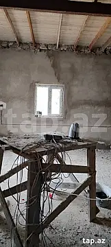 Satılır 4 otaqlı həyət evi 200 m²