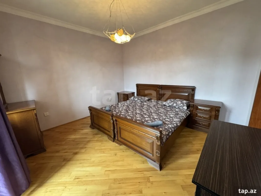 Kirayə verilir 3 otaqlı həyət evi