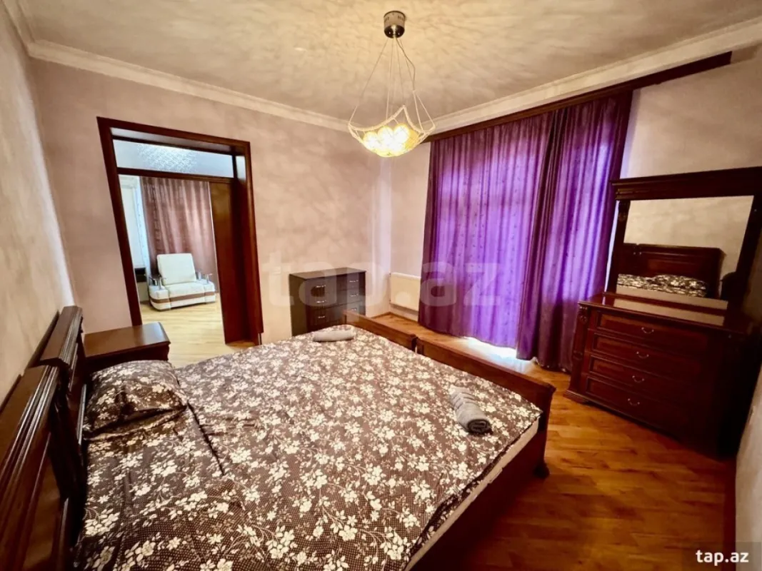 Kirayə verilir 3 otaqlı həyət evi