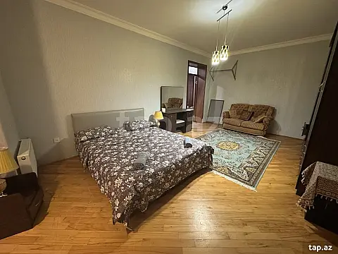 Kirayə verilir 3 otaqlı həyət evi