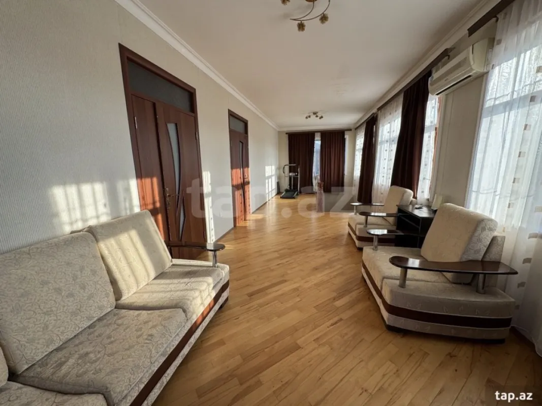 Kirayə verilir 3 otaqlı həyət evi