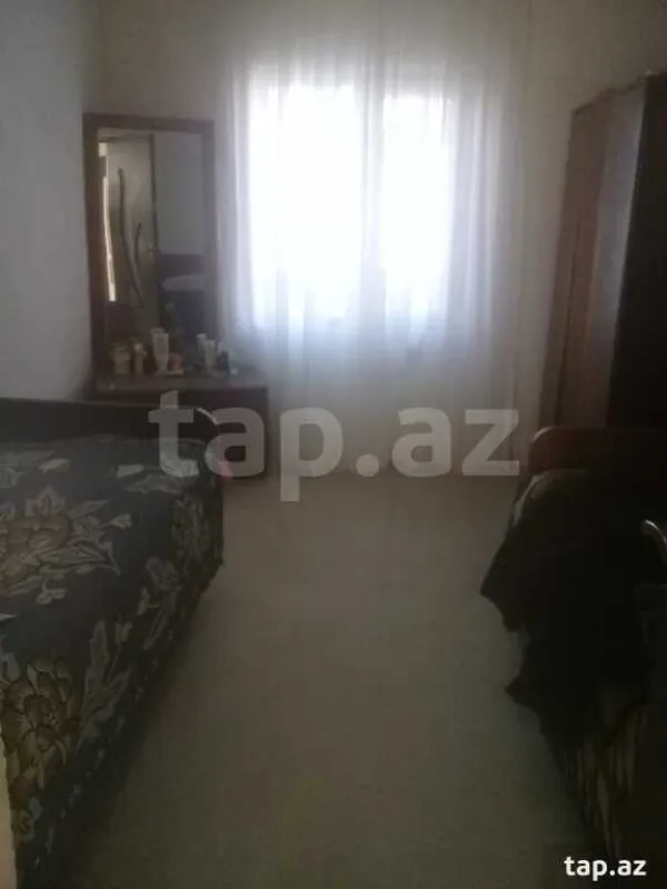 Satılır 6 otaqlı həyət evi 150 m²