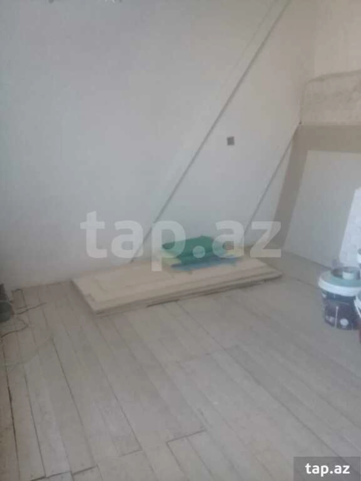 Satılır 6 otaqlı həyət evi 150 m²