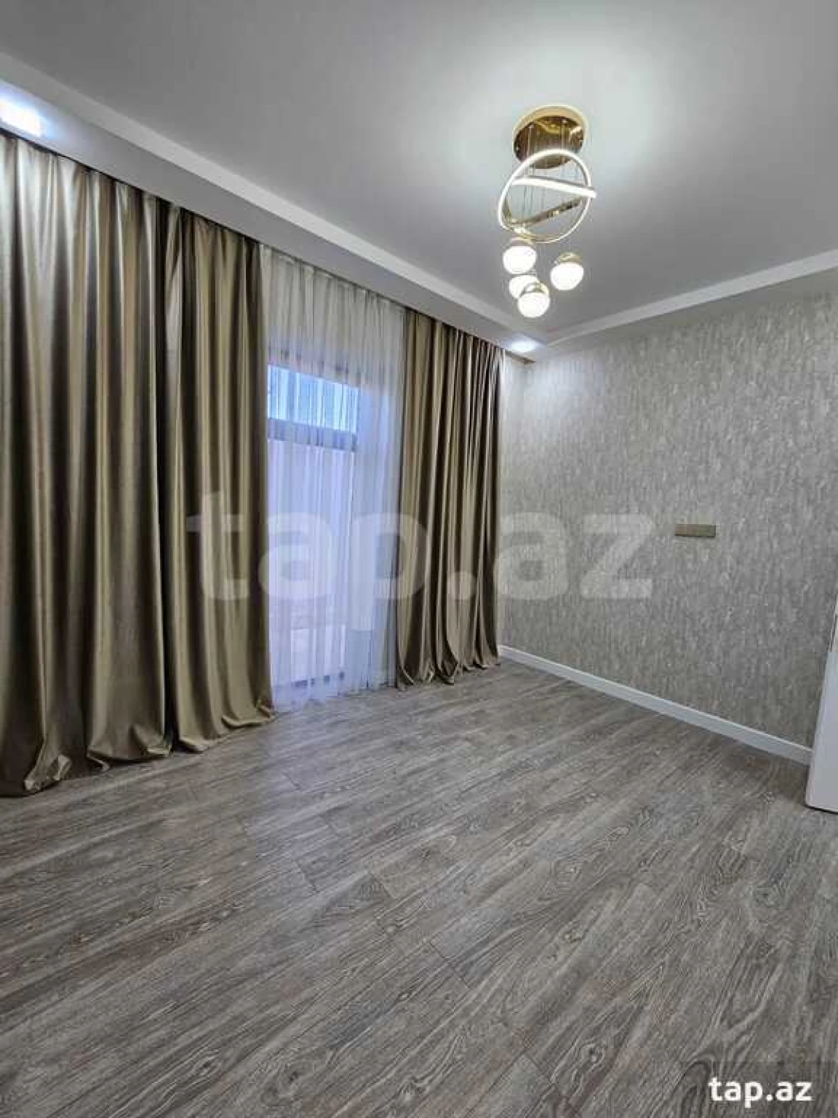 Satılır 4 otaqlı həyət evi 140 m²