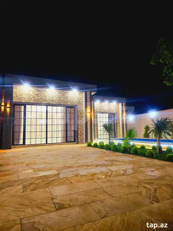 Satılır 4 otaqlı həyət evi 140 m²