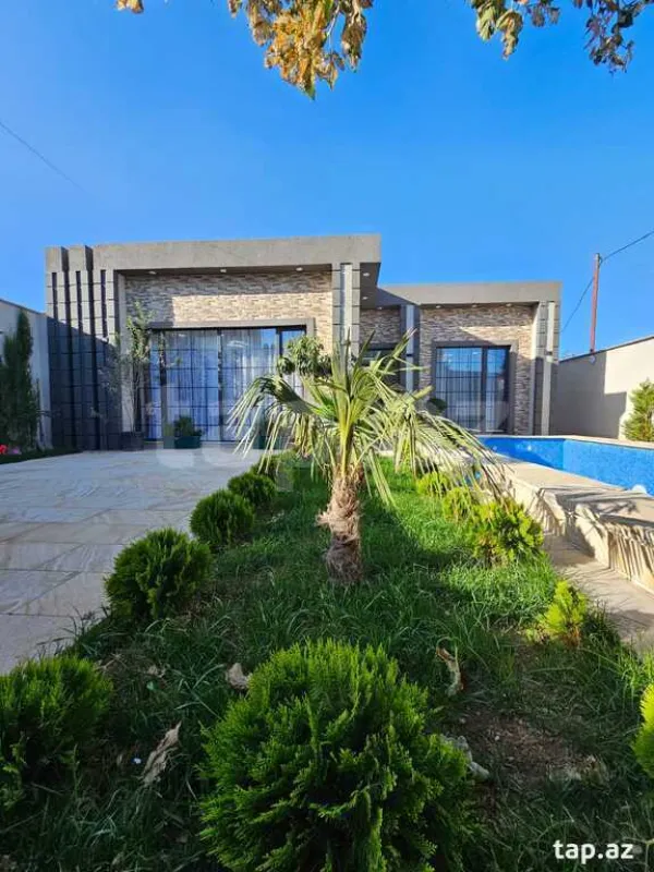 Satılır 4 otaqlı həyət evi 140 m²