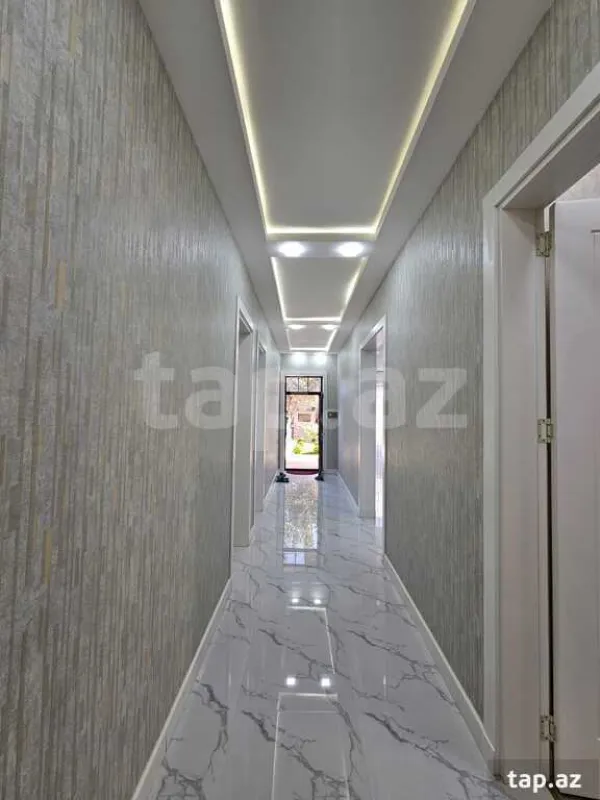 Satılır 4 otaqlı həyət evi 140 m²