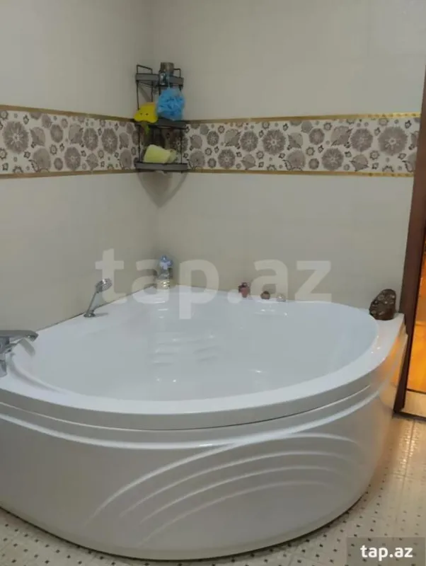 Kirayə verilir 5 otaqlı həyət evi 320 m²